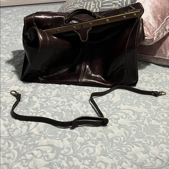 Exquisite Leather Weekend/Overnight bag. - Picture 10 of 10